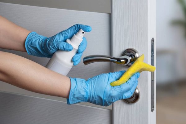 Office cleaning checklist | cleaning doorhandle